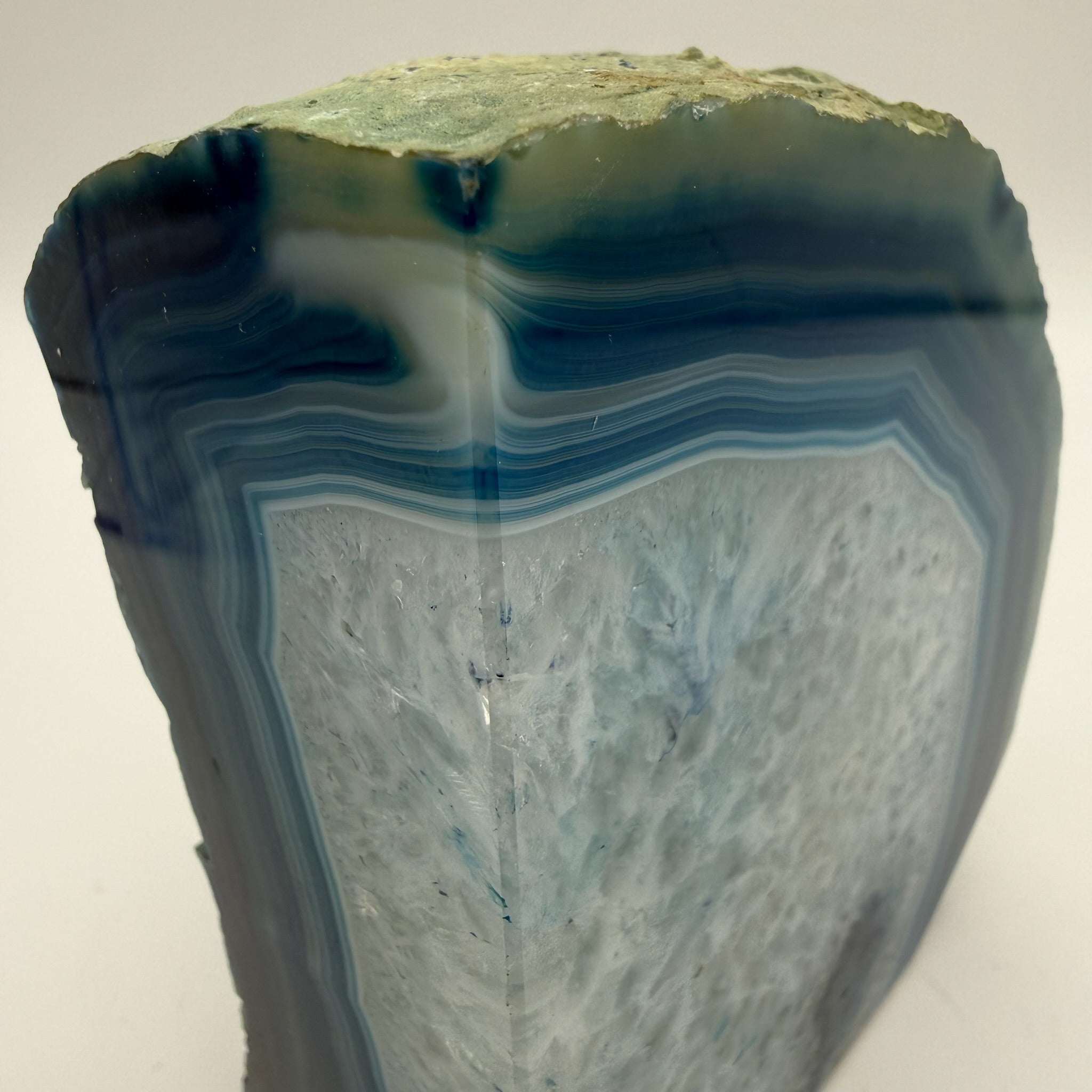 Große Achat Geode I Amethyst Kristall Zentrum I Poliertes Paar I Naturobjekt I 1 kg Showroom Ansbach