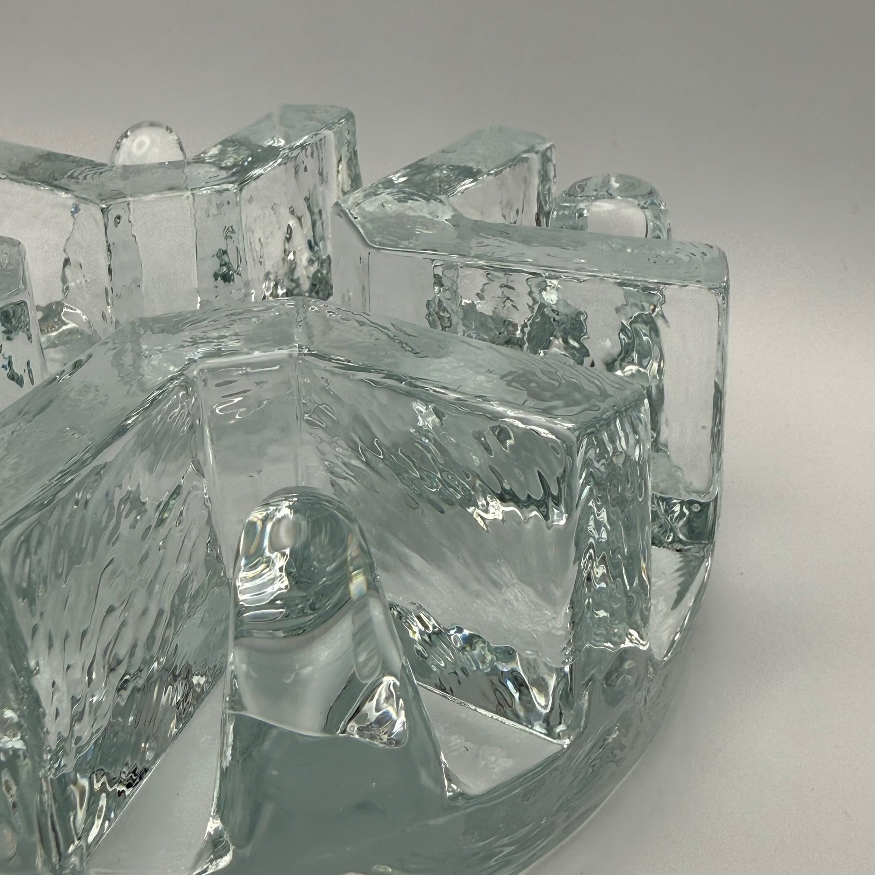 Massives Vintage Glas Stövchen I 1970er Eisglas Optik I Schwerer Teewärmer Brutalismus I Makellos 1,7 kg Showroom Ansbach