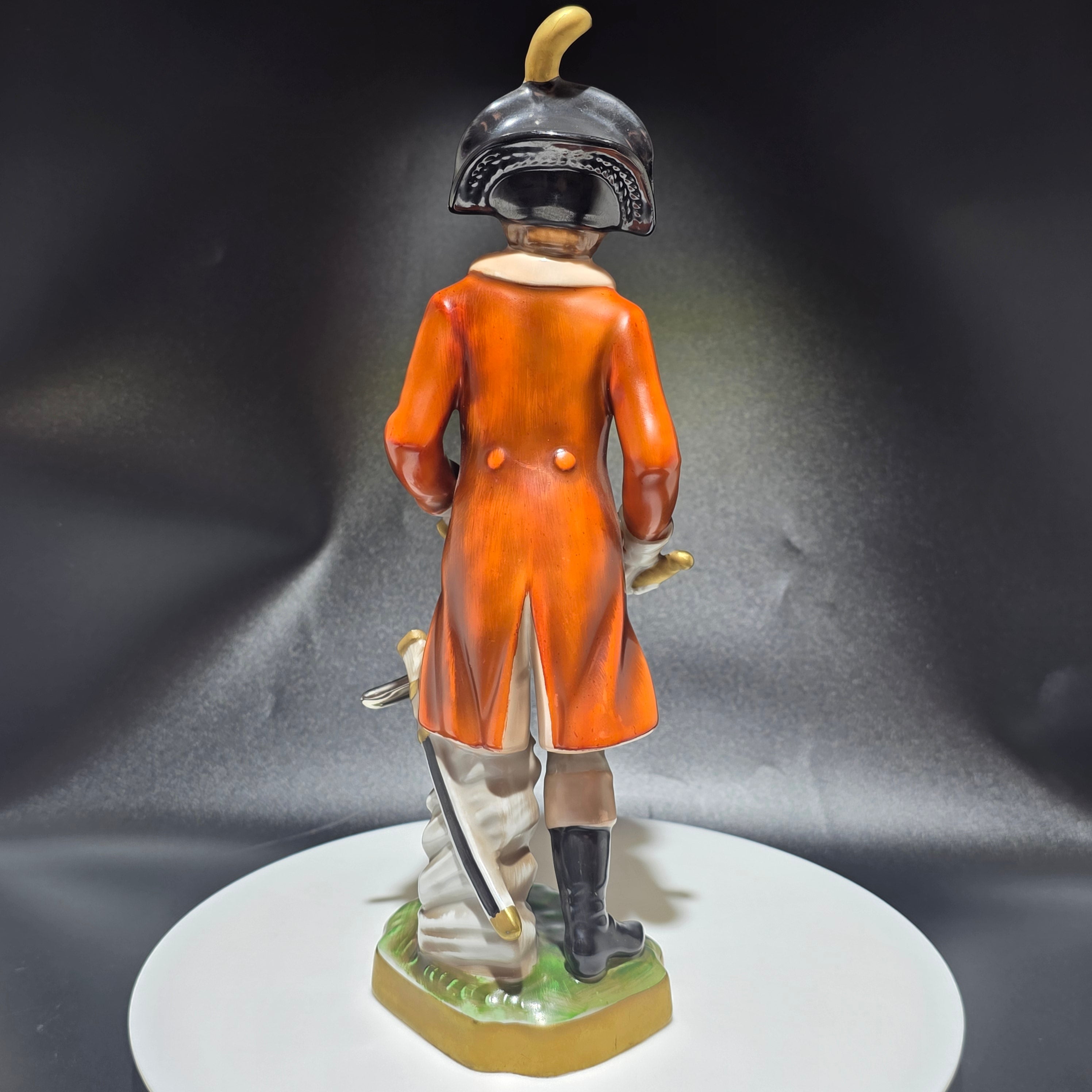 Ernst Bohne & Söhne Rudolstadt zugeschrieben I Napoleon Offizier I Porzellanfigur 27,5 cm Showroom Ansbach