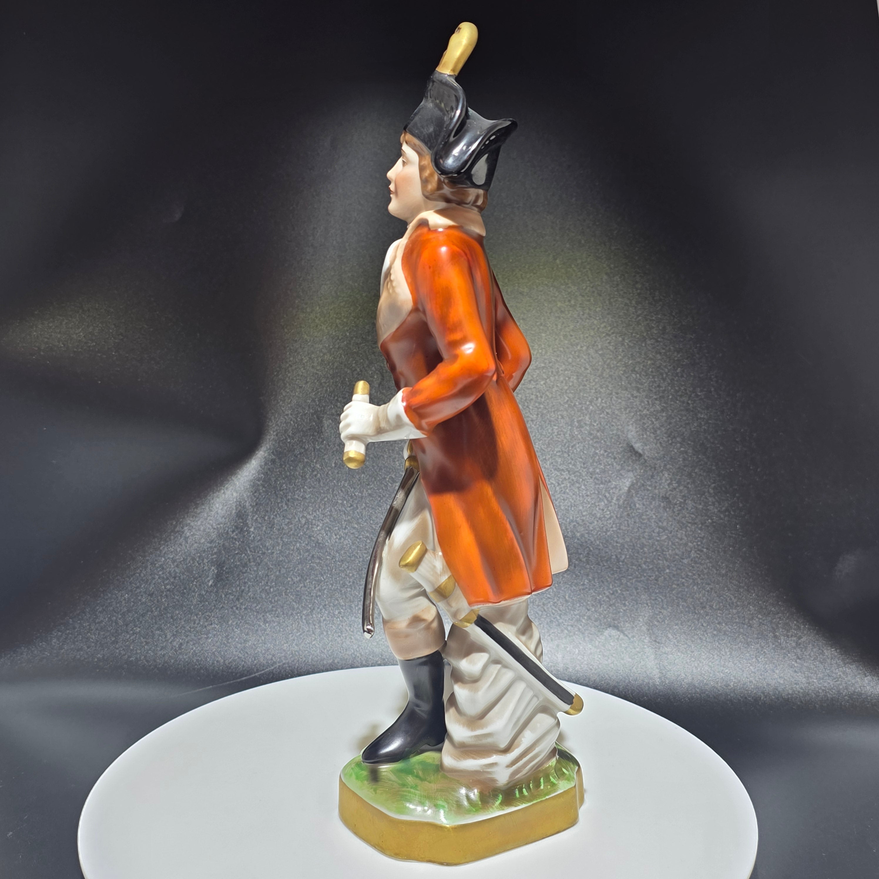 Ernst Bohne & Söhne Rudolstadt zugeschrieben I Napoleon Offizier I Porzellanfigur 27,5 cm Showroom Ansbach
