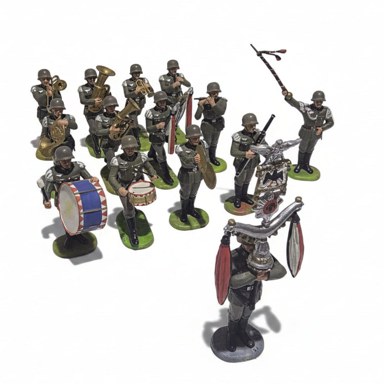 Elastolin Germany Militärkapelle – 14 Figuren – Musikzug mit Schellenbaum und Stabführer Showroom Ansbach