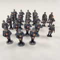 24 Elastolin Soldatenfiguren – Wehrmacht Showroom Ansbach