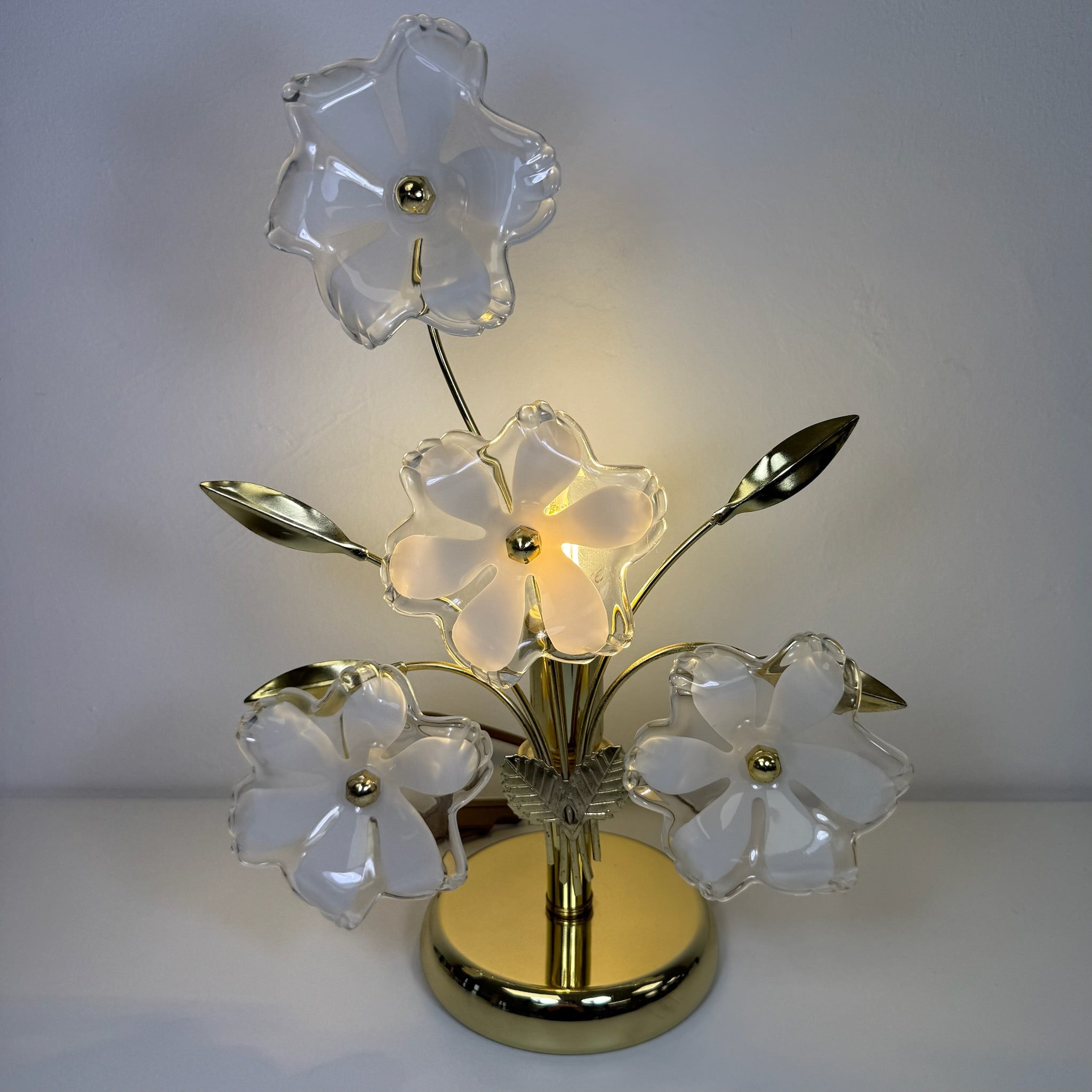 Paul Neuhaus Blüten Tischlampe I Modell 4521-10 I Romantische Florentiner Bouquet Lampe I Chrom & Acryl-Blüten Paul Neuhaus