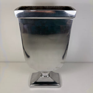 Loberon XL Aluminium Vase San José 37 cm I Massiver Aluminiumguss Silber Pokalvase I Modern Chateau Design