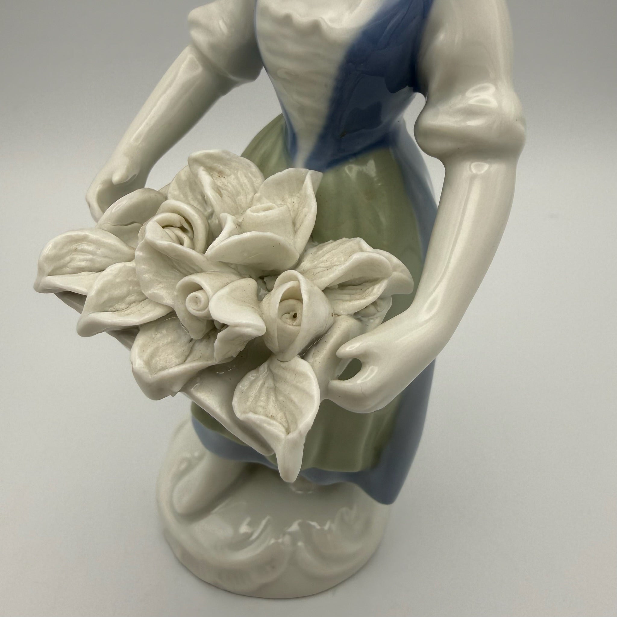Vintage Gerold Porzellan Figur Mädchen mit Blumenkorb Bavaria Handbemalt 50er Gerold Porzellan