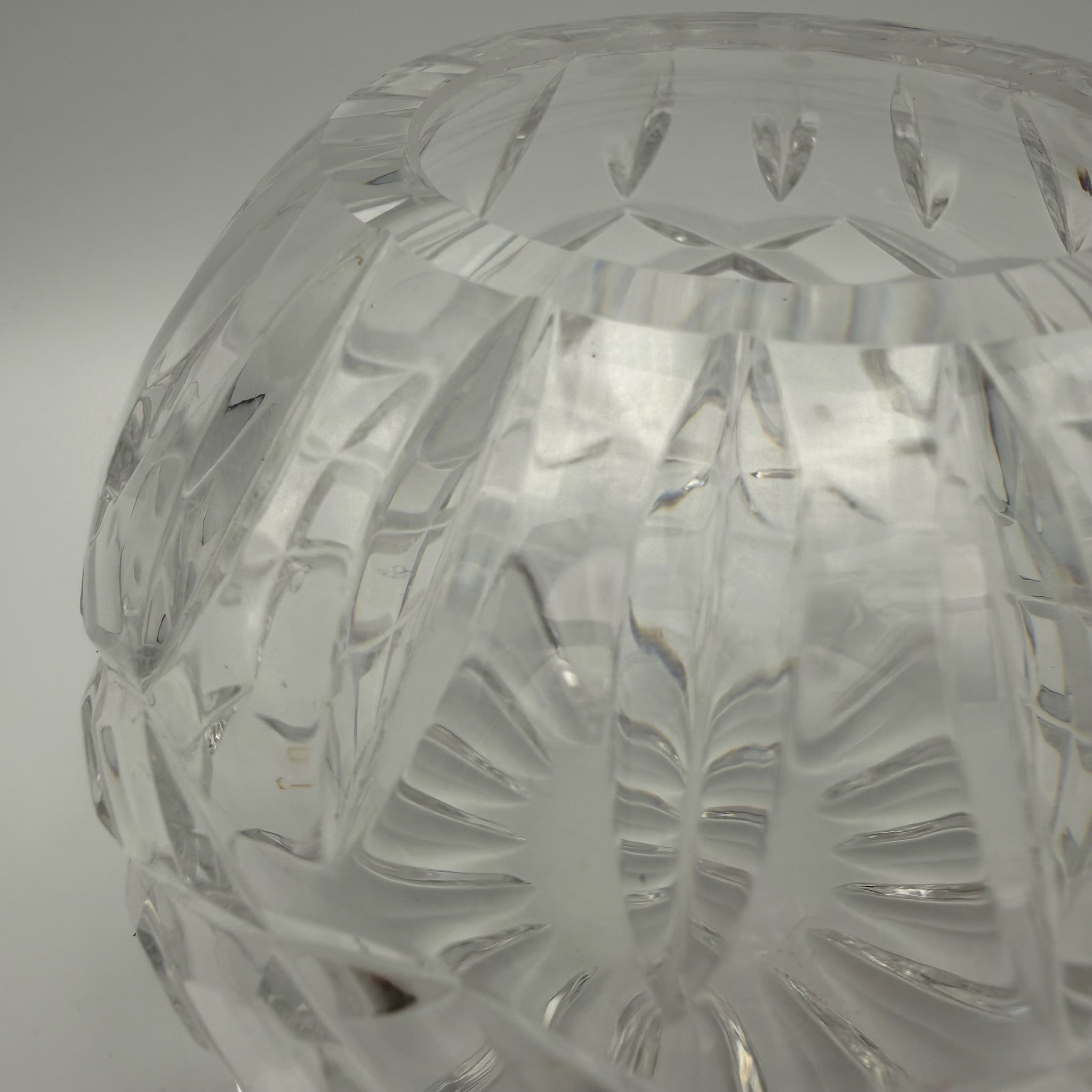 Vintage Kristall Vase I Kugelform I Waffelschliff I Kristallglas I Schwer I 9,5 cm Showroom Ansbach