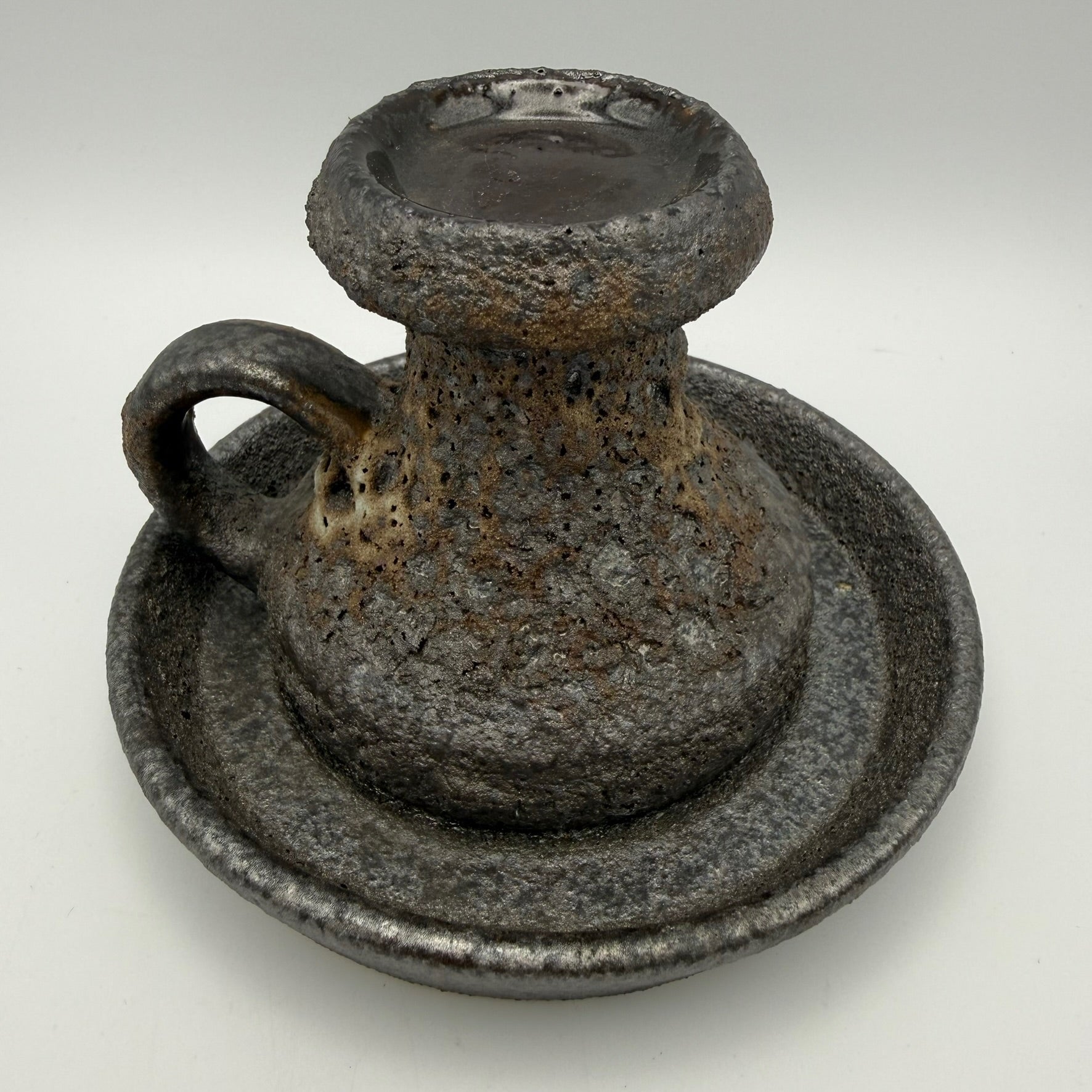 Jopeko Brutalist Keramik Kerzenständer I Kammerleuchter Fat Lava 1970er I West Germany Vintage I 13,5 cm Jopeko