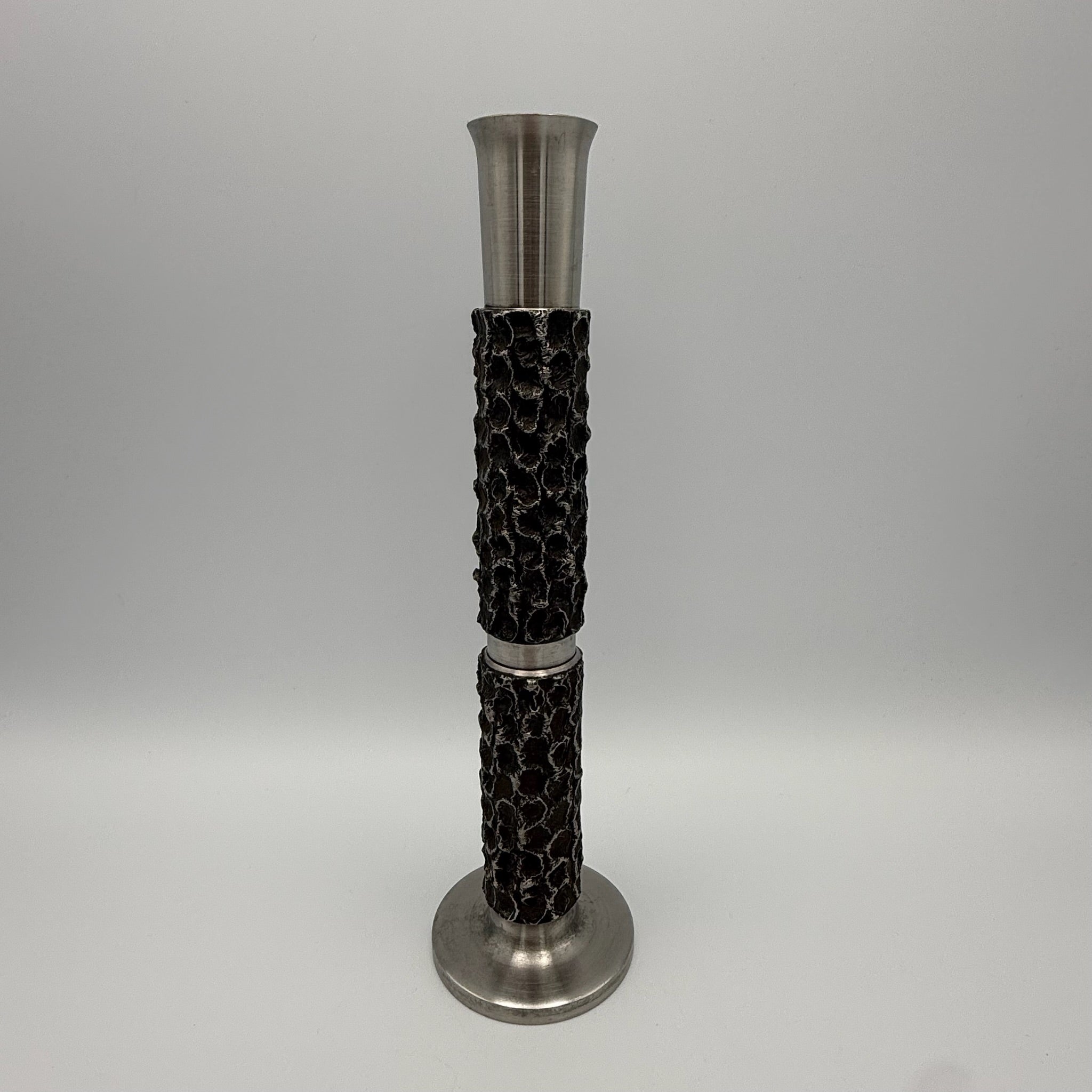 BMF Brutalist Solitär Vase I Rinden Struktur & Patina I Comet Stil 1970er I Space Age Metall Kunst I 22 cm BMF