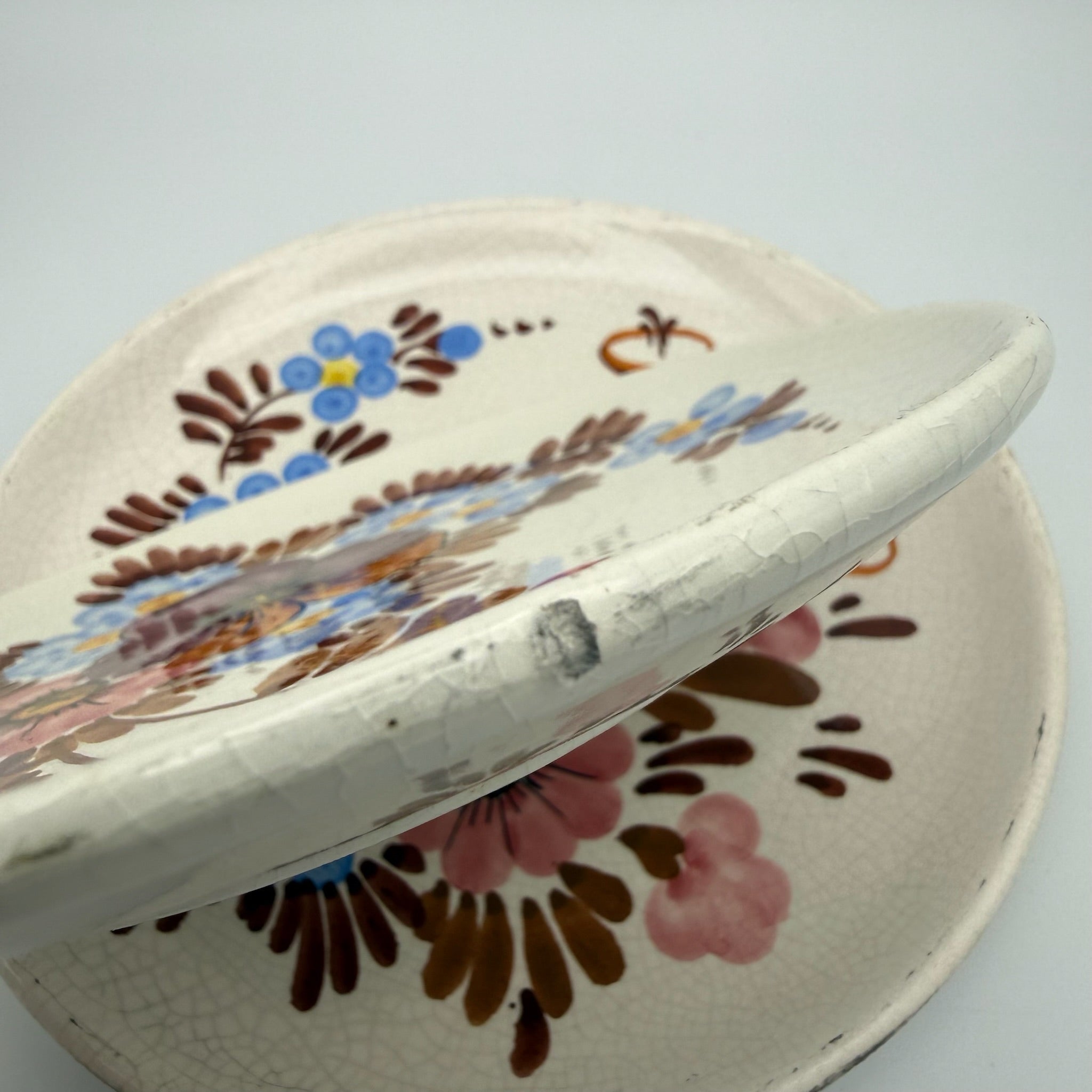 2er Set antike Bauernkeramik Teller I Handbemalt Steti I Stiefmütterchen Böhmen I Krakelee Shabby Chic Showroom Ansbach