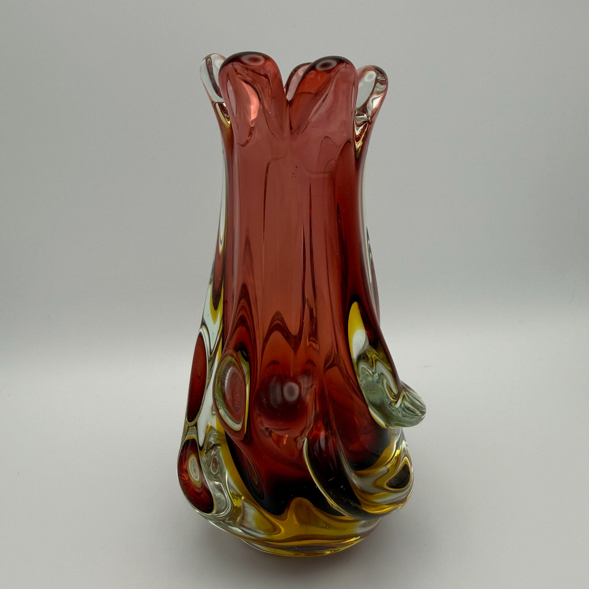 Vintage Murano Stil Glas Vase Rot Gelb Handgeformt Wellenrand Kunstglas 70er Showroom Ansbach