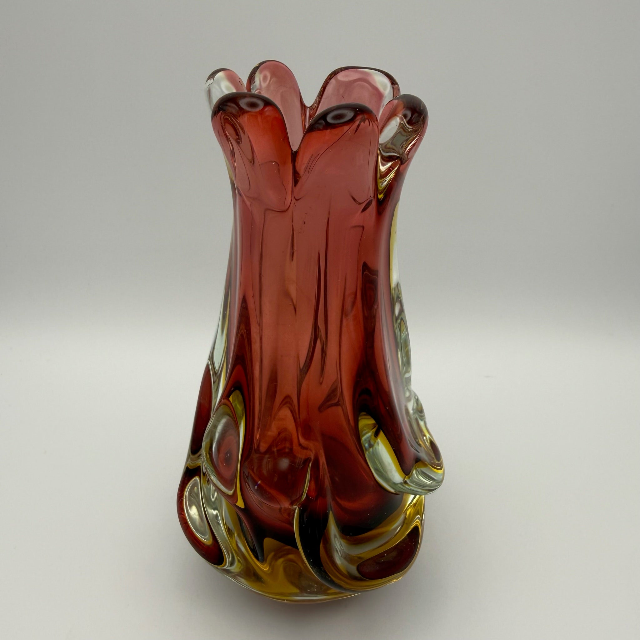 Vintage Murano Stil Glas Vase Rot Gelb Handgeformt Wellenrand Kunstglas 70er Showroom Ansbach