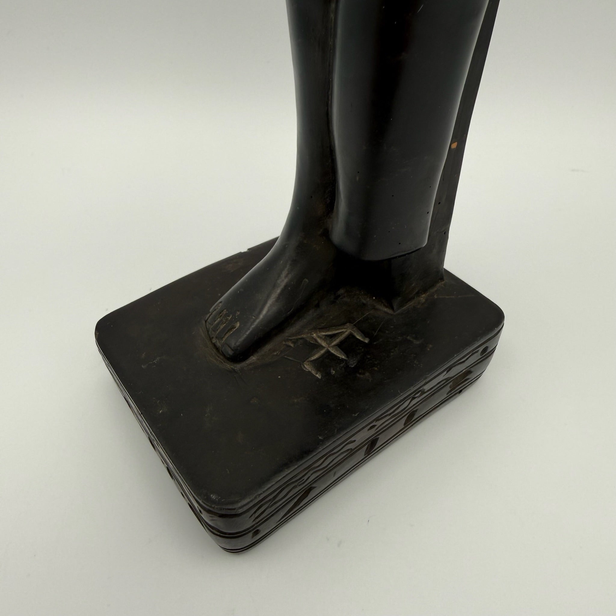 Ägyptische Min Statue I Fruchtbarkeitsgott I Ithyphallisch I Replik Handarbeit I 25,6 cm Showroom Ansbach