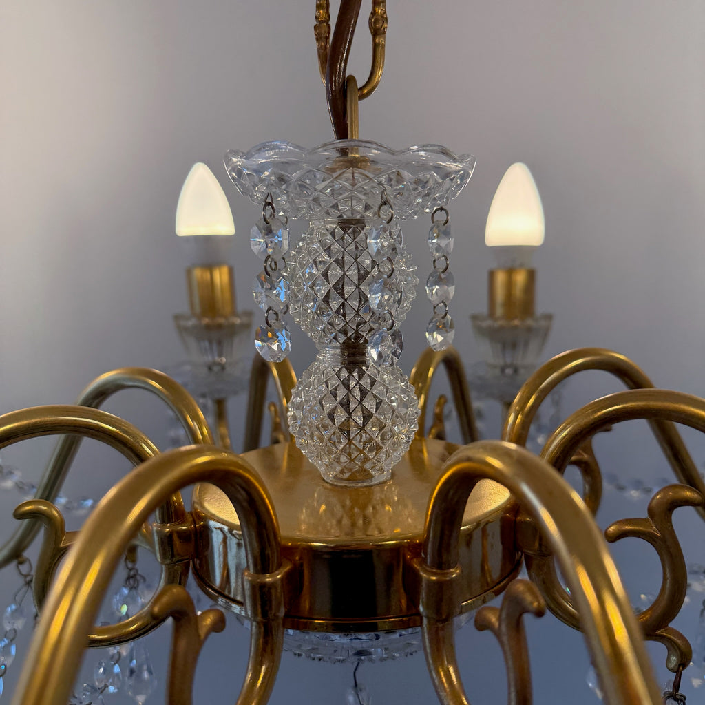 Prachtvoller 8-flammiger Kristall-Kronleuchter um 1960 I 14 Karat Echtgold-Vergoldung I Schweres Bleikristall Prunk-Chandelier 74 cm Showroom Ansbach