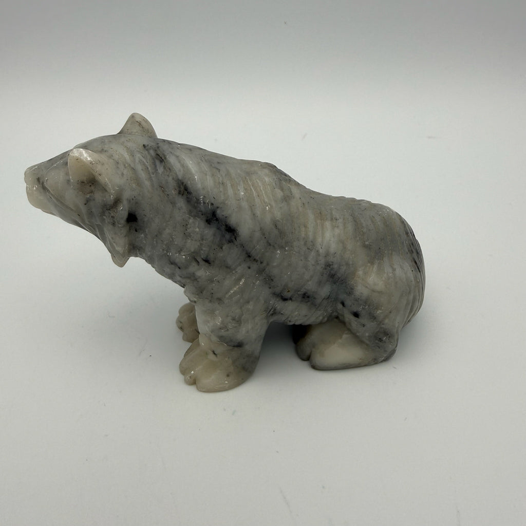 Antike Inuit Speckstein Figur I Bär I Kanada Eskimo Kunst I Handarbeit I 10 cm Showroom Ansbach