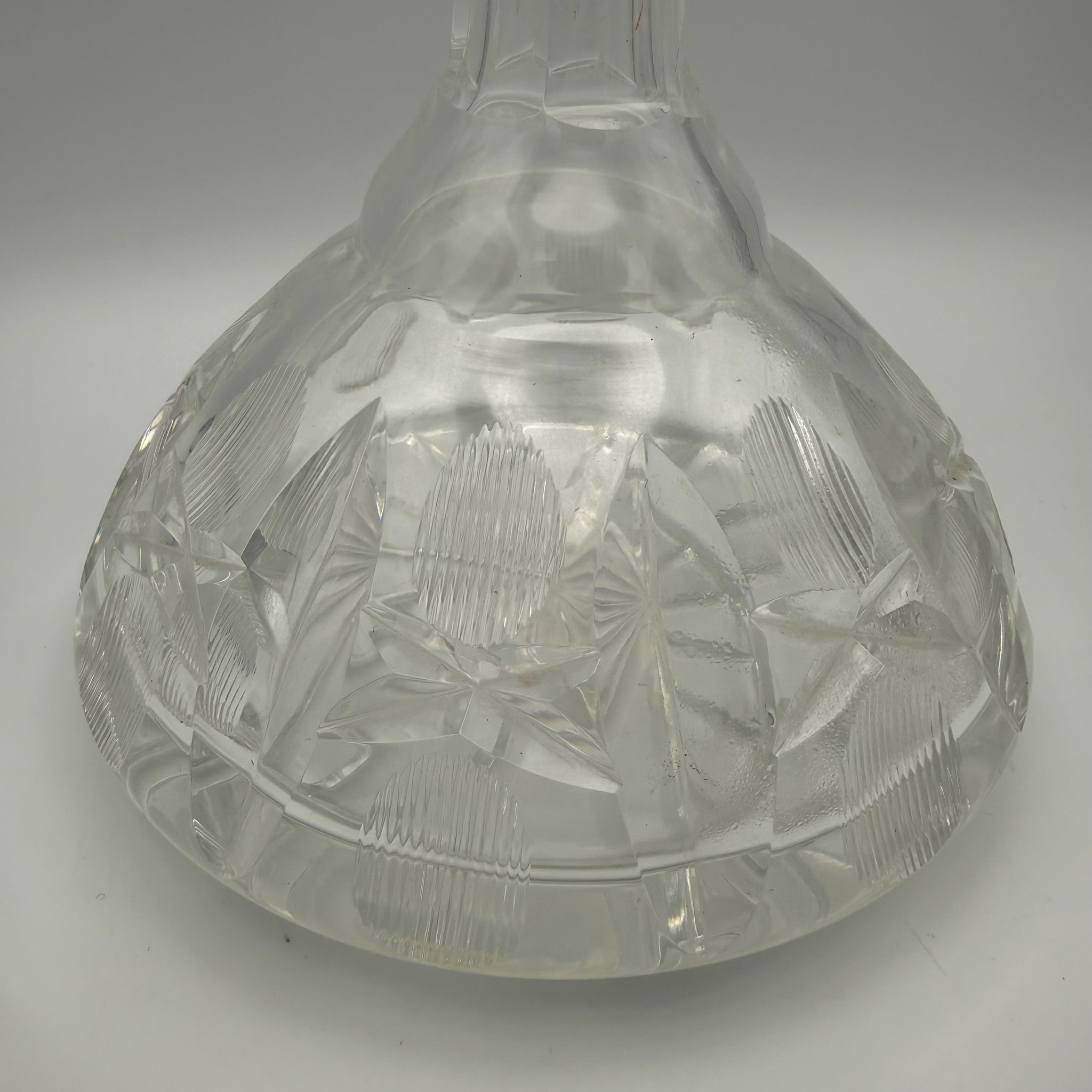 Schwere Vintage Glas Karaffe mit Kugelverschluss Flache Form Eisboden 25cm 1088g Showroom Ansbach