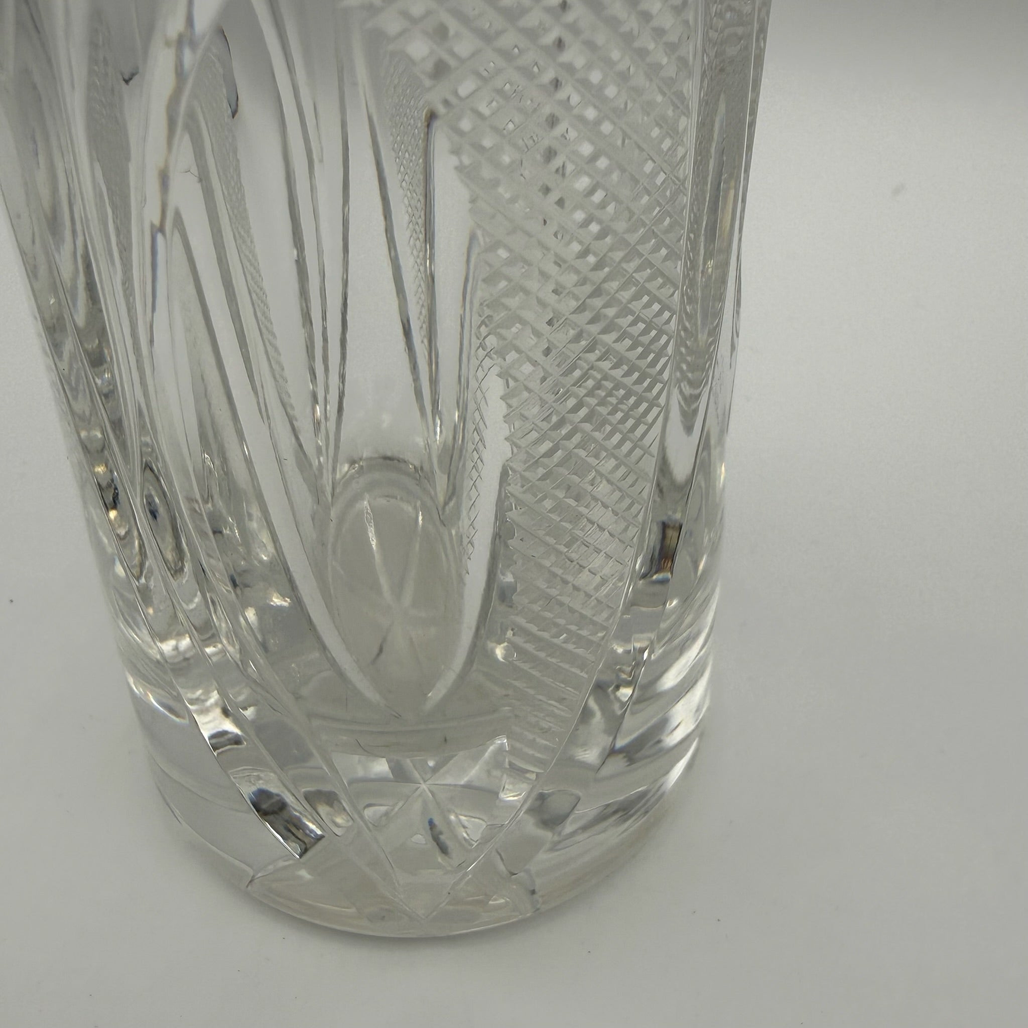 Vintage Kristallglas Vase I Zylindrisch I Geometrischer Schliff I Eisboden I 22 cm Showroom Ansbach