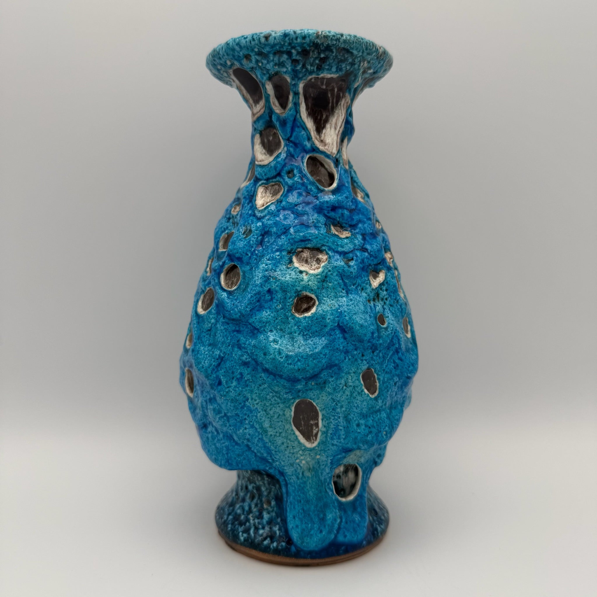 Brutalistische Fat Lava Keramik Vase von Charles Cart I Vallauris Frankreich 1960er I Blau Türkis Volkanique I Mit Original Etikett 18,8 cm Charles Cart