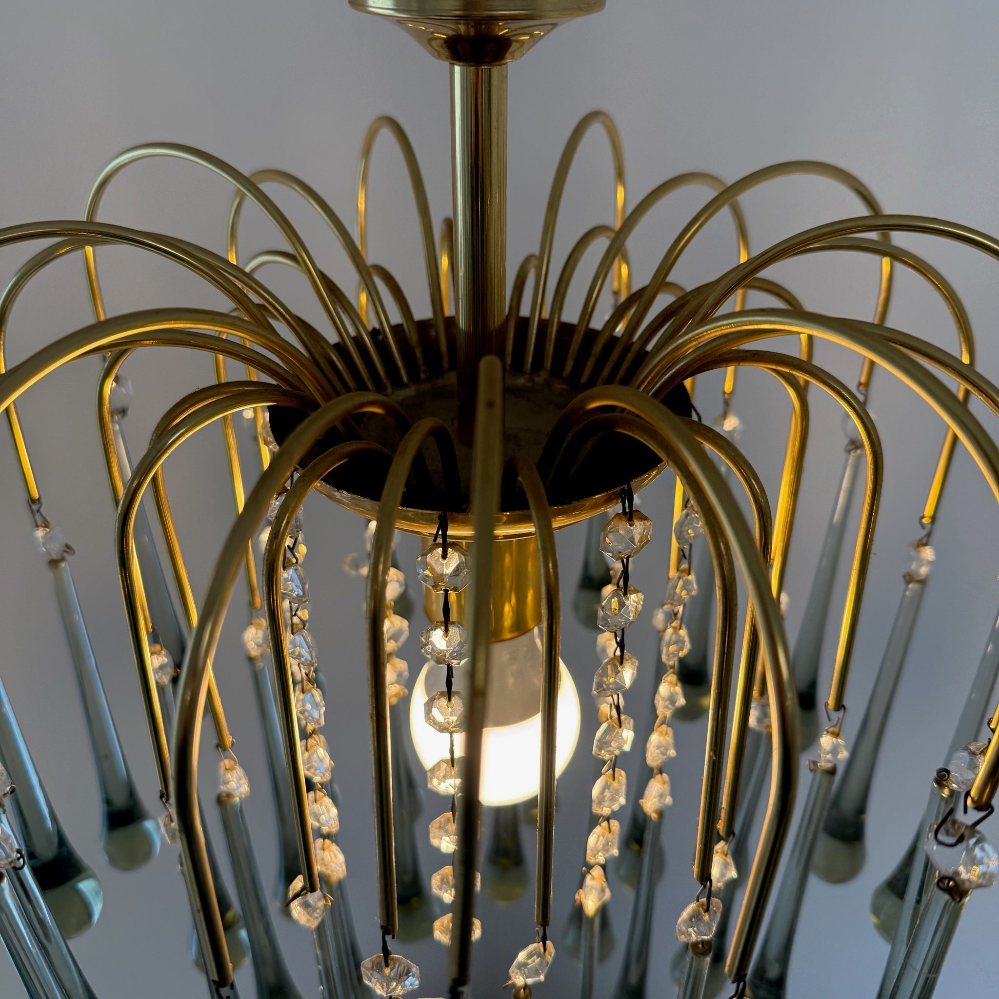 Kult Vistosi Murano XL Tropfenleuchte 1970er I 14 Karat Echtgold vergoldet I Rauchglas Grün-Grau Kaskaden-Kronleuchter 75 cm Murano