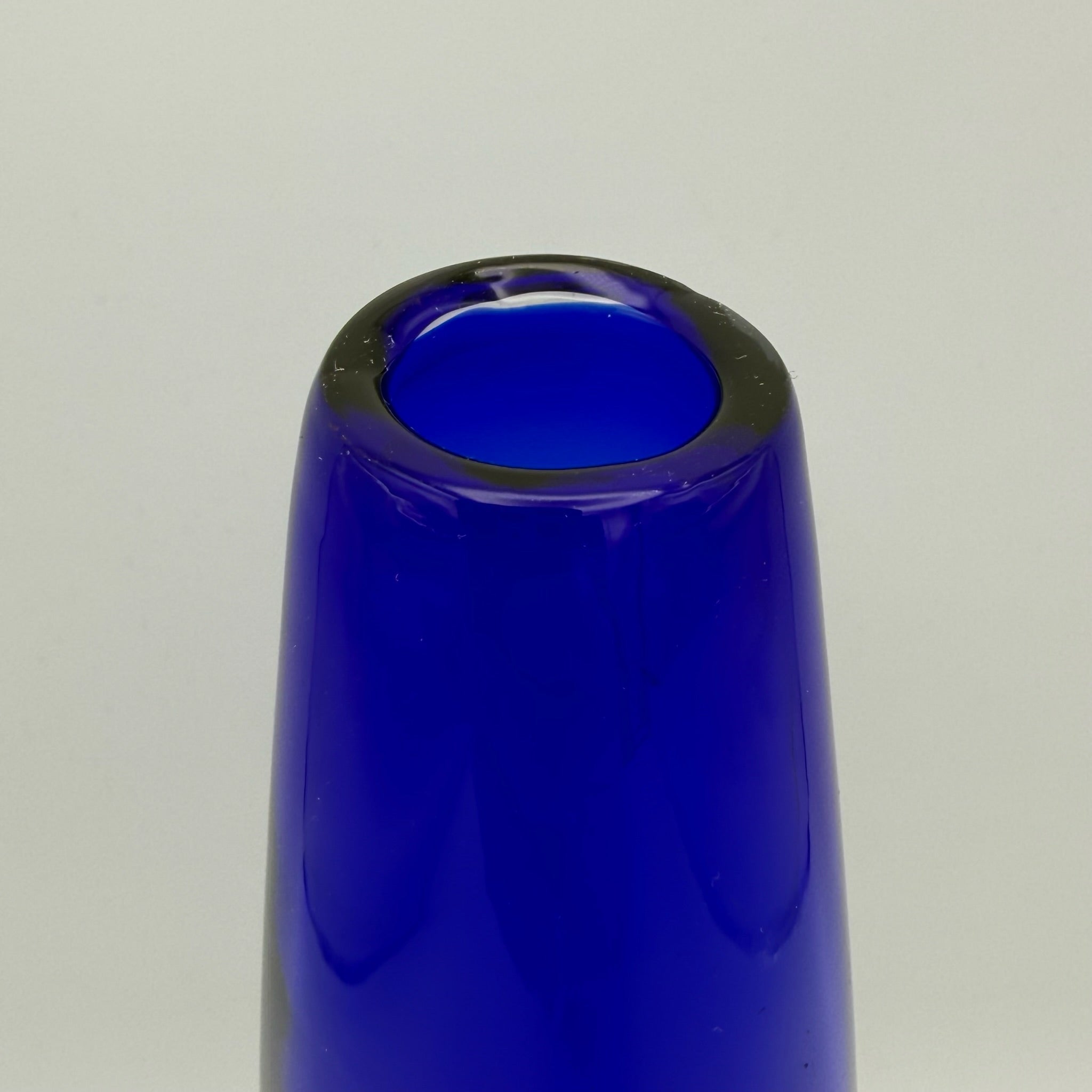 Sven Palmqvist für Orrefors Kunstglas Vase I Kobaltblau Sommerso Keulenvase Schweden 1950er I Skandinavisches Design 21,5 cm Orrefors