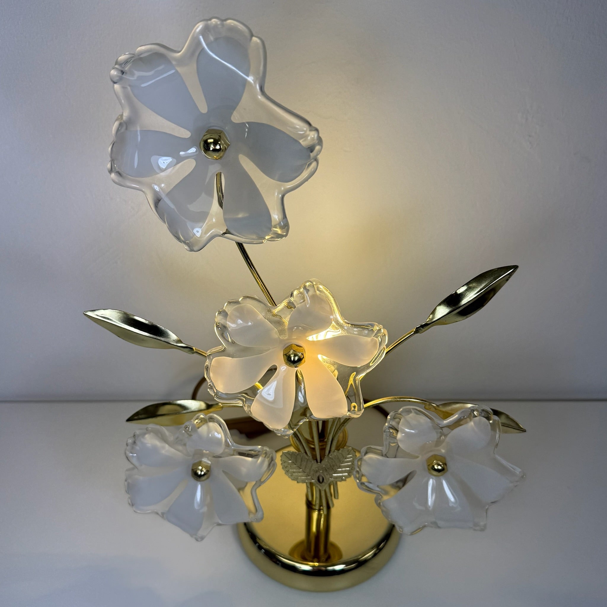 Paul Neuhaus Blüten Tischlampe I Modell 4521-10 I Romantische Florentiner Bouquet Lampe I Chrom & Acryl-Blüten Paul Neuhaus