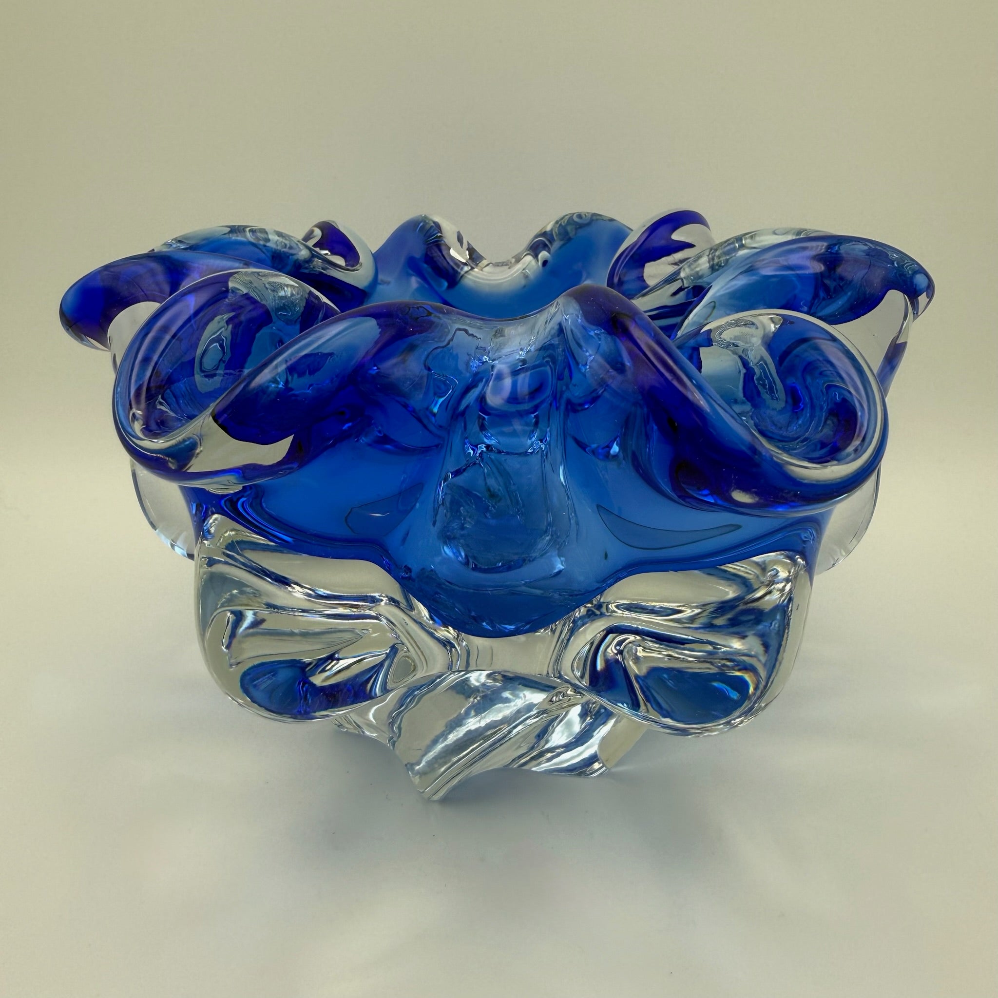 Vintage Murano Stil Glas Schale Blau Blütenform Sommerso Kunstglas 60er 70er Showroom Ansbach