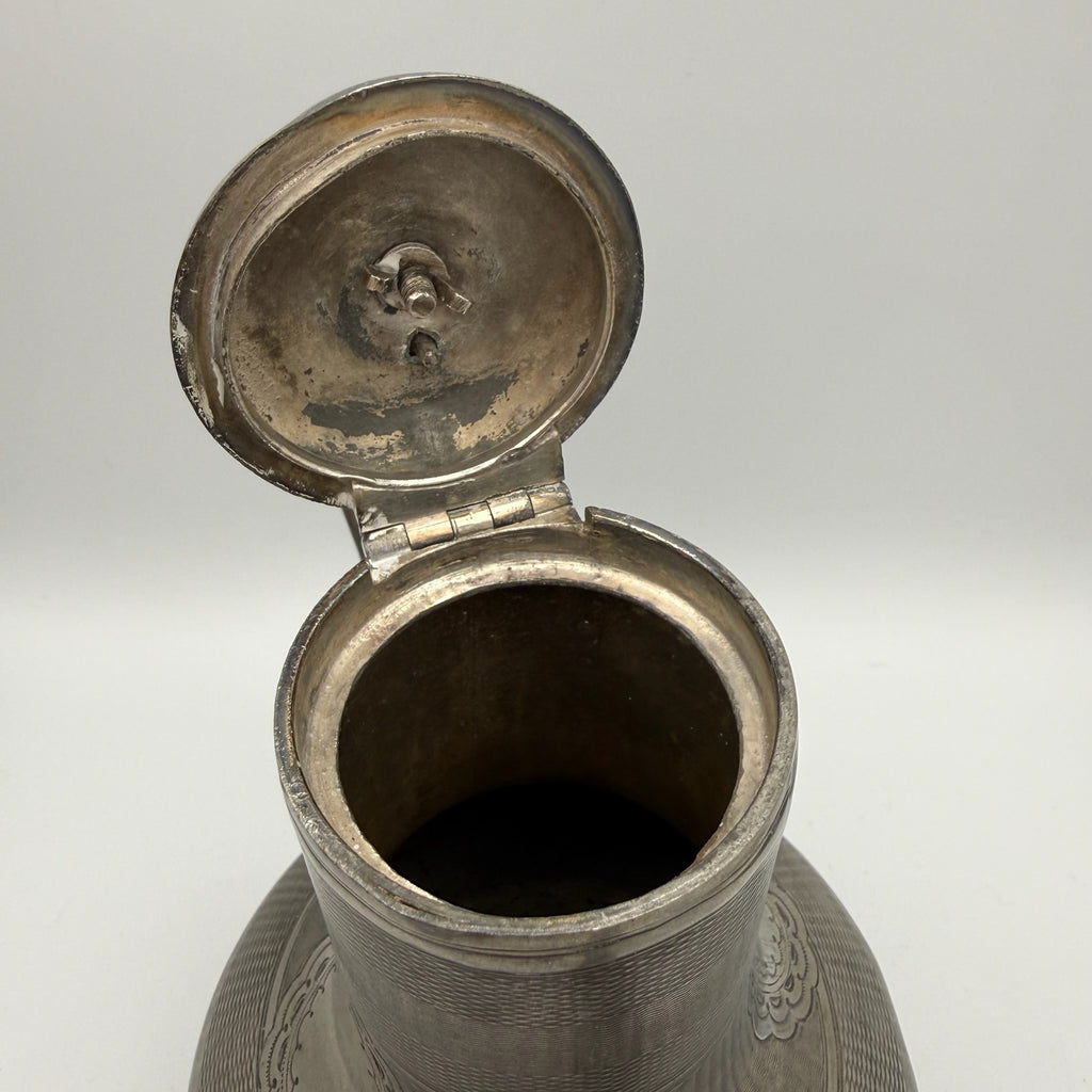 Antikes Prunk Set Teekanne & Zuckerdose I Grands Magasins du Louvre Paris I Versilbert um 1900 I Französischer Historismus Grands Magasins du Louvre, Rue de Marengo, Paris