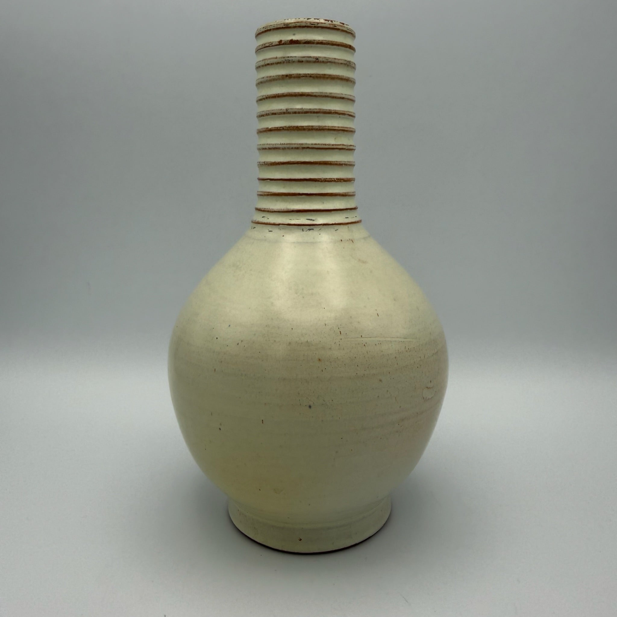 Jürgel Keramik Elstra Studio-Vase I Rillenhals Creme Braun I DDR Kunsthandwerk 1970er I Boho Vintage 19,3 cm Jürgel Keramik