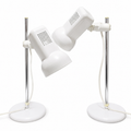 STAFF Leuchten Paar Tischlampen 1970er Space Age Weiß Chrom Design Klassiker Showroom Ansbach