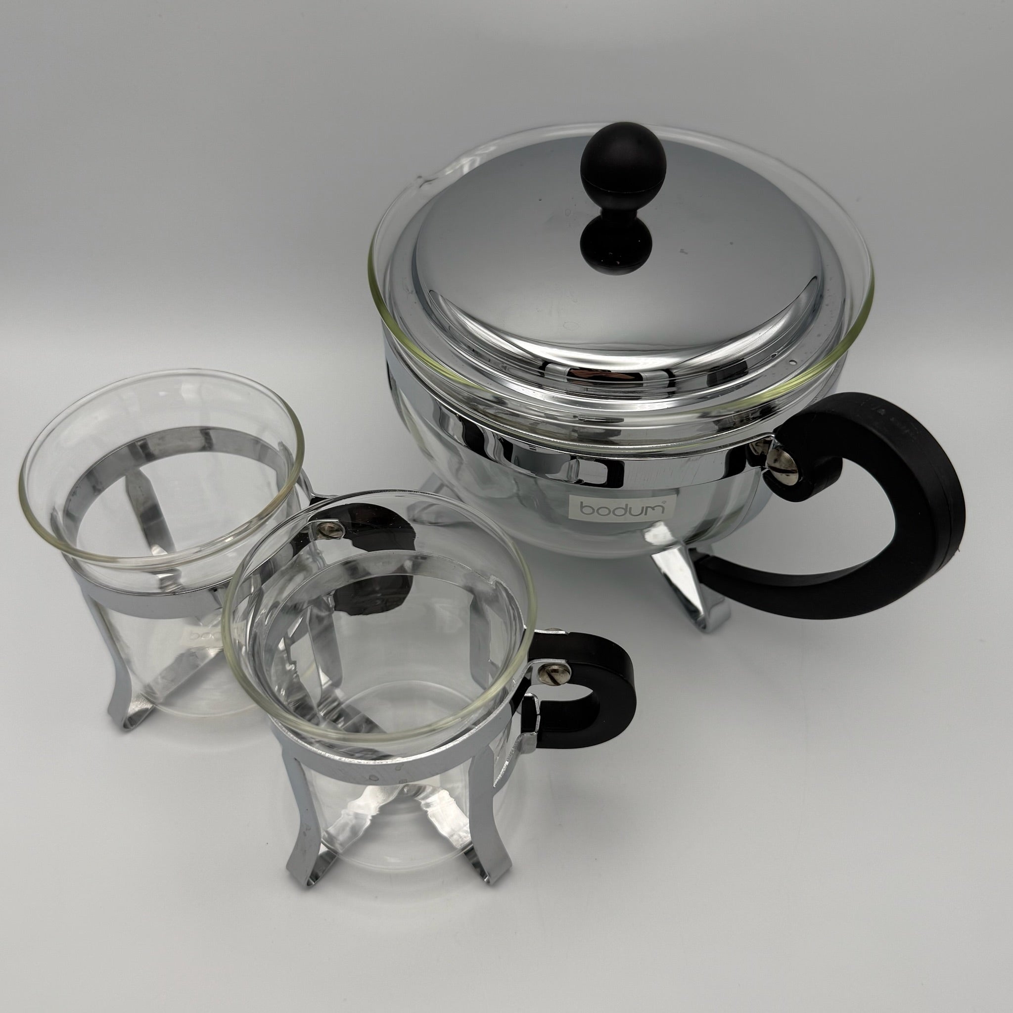 Vintage Bodum Teekanne mit 2 Tassen I Glas & Chrom – Mid Century Design I 3-teiliges Set Bodum