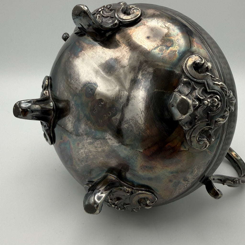 Antikes Prunk Set Teekanne & Zuckerdose I Grands Magasins du Louvre Paris I Versilbert um 1900 I Französischer Historismus Grands Magasins du Louvre, Rue de Marengo, Paris