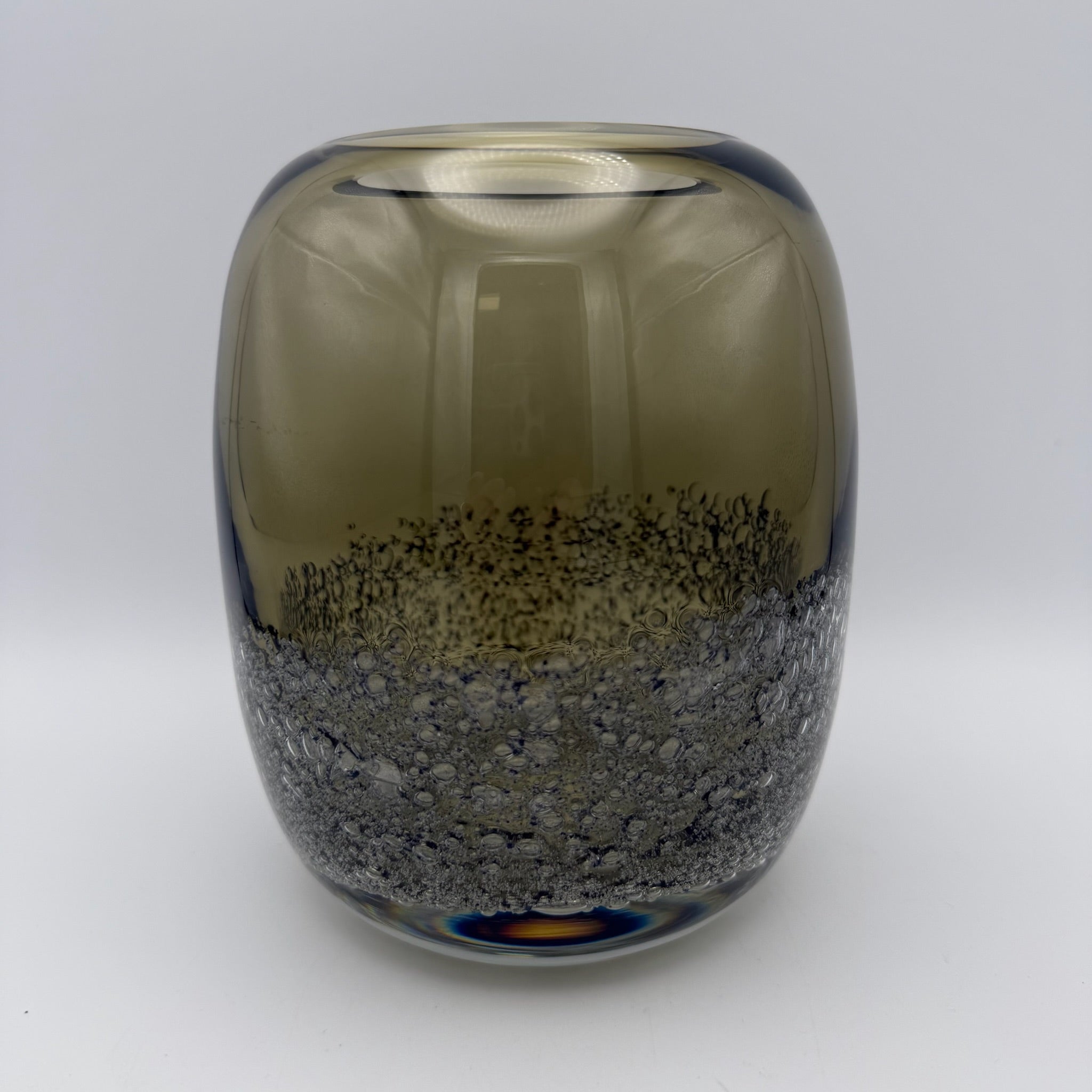 Schwere Kunstglas Vase 15 cm I Rauchglas mit dichten Lufteinschlüssen I Mid-Century Schaumglas Vintage Showroom Ansbach