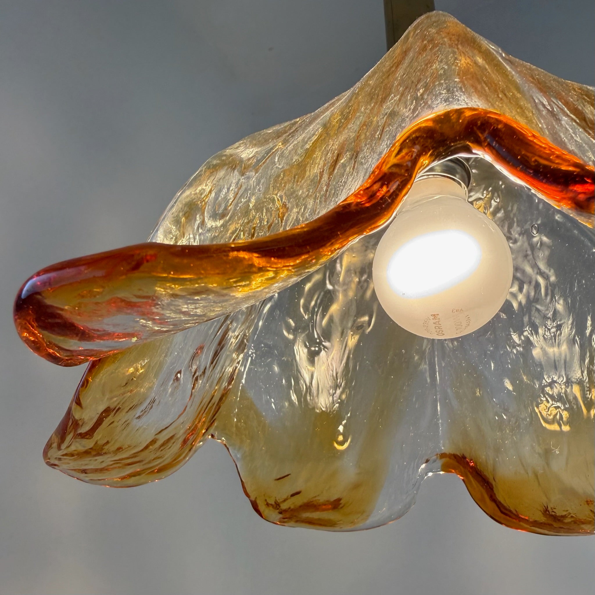 Große Murano Glas Pendelleuchte 70er I AV Mazzega Stil I Blüten-Hängelampe Bernstein Orange Messing I Vintage 34,5 cm Murano