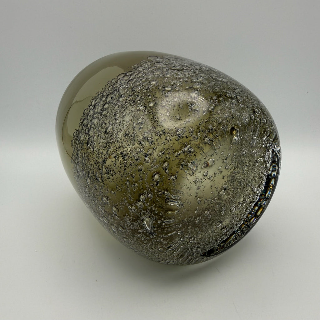 Schwere Kunstglas Vase 15 cm I Rauchglas mit dichten Lufteinschlüssen I Mid-Century Schaumglas Vintage Showroom Ansbach
