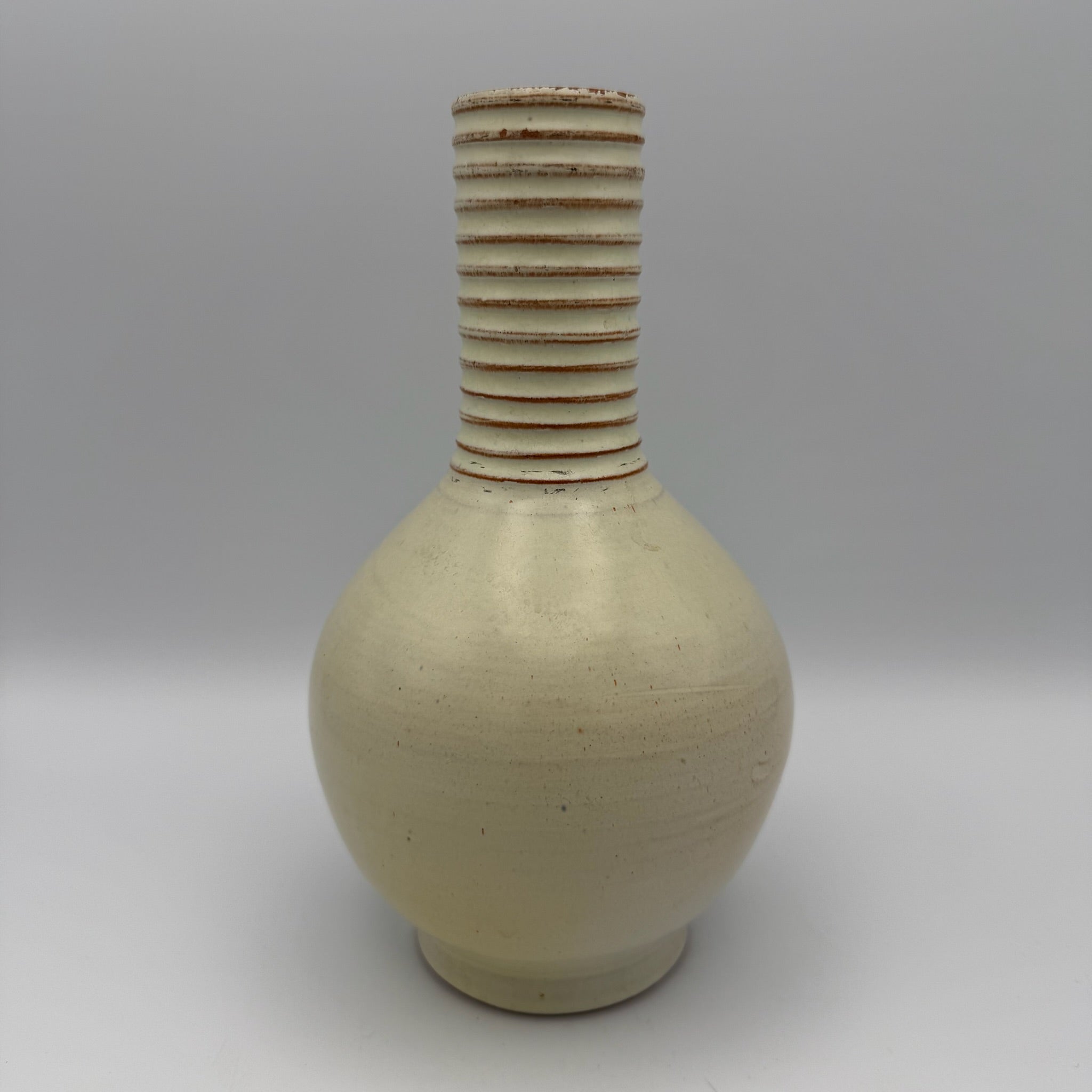 Jürgel Keramik Elstra Studio-Vase I Rillenhals Creme Braun I DDR Kunsthandwerk 1970er I Boho Vintage 19,3 cm Jürgel Keramik