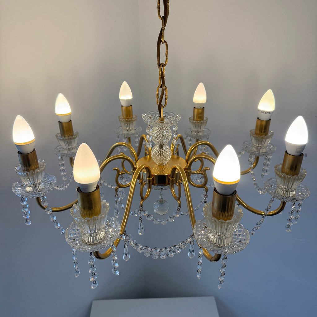 Prachtvoller 8-flammiger Kristall-Kronleuchter um 1960 I 14 Karat Echtgold-Vergoldung I Schweres Bleikristall Prunk-Chandelier 74 cm Showroom Ansbach