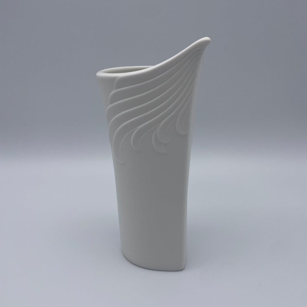 AK Kaiser Porzellan Vase 712 Weiss Relief Flügel Vintage 1970 Op Art AK Kaiser
