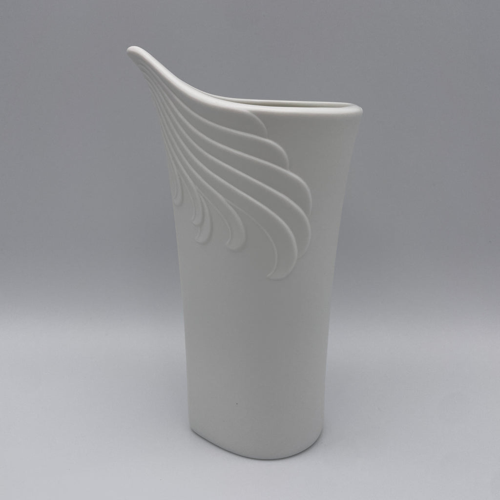 AK Kaiser Porzellan Vase 712 Weiss Relief Flügel Vintage 1970 Op Art AK Kaiser
