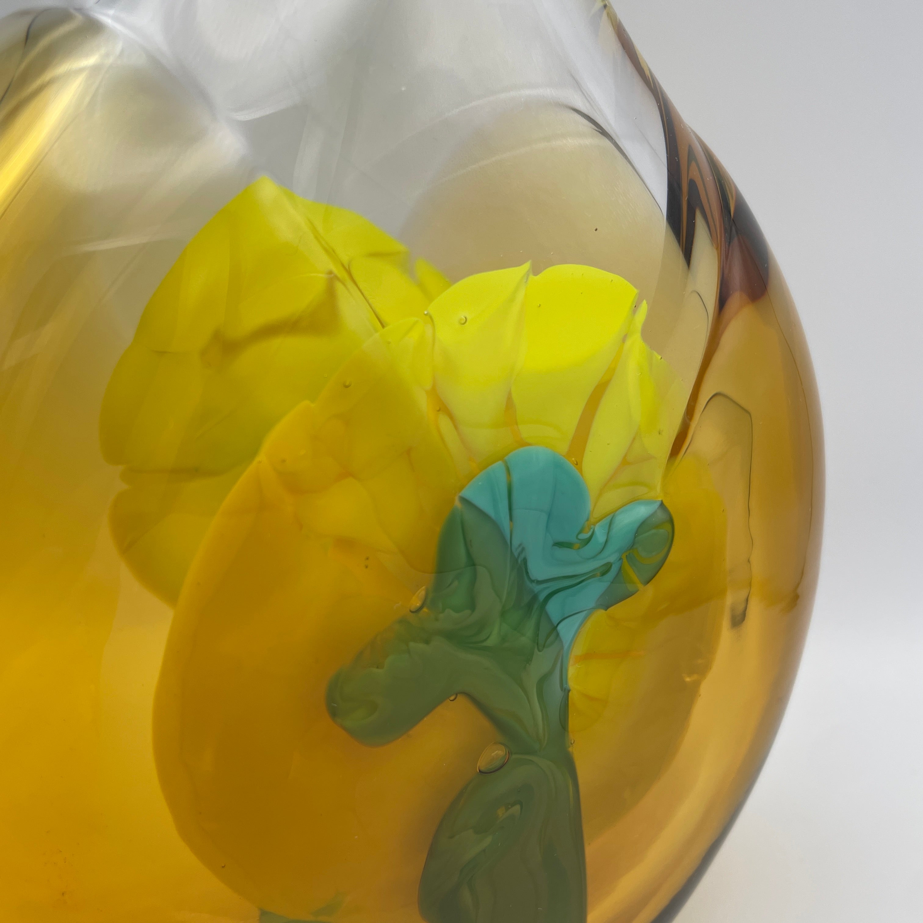 Moser Karlsbad Vase Jiri Suhajek Kunstglas Gelb Tuerkis Vintage 1970 Bohemia Jiri Suhajek