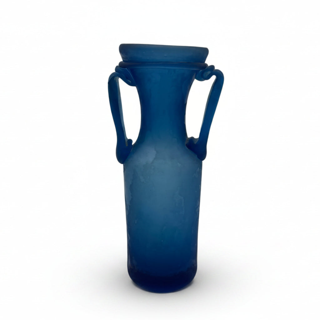 Blaue Studioglas-Henkelvase signiert und datiert 1979 Showroom Ansbach