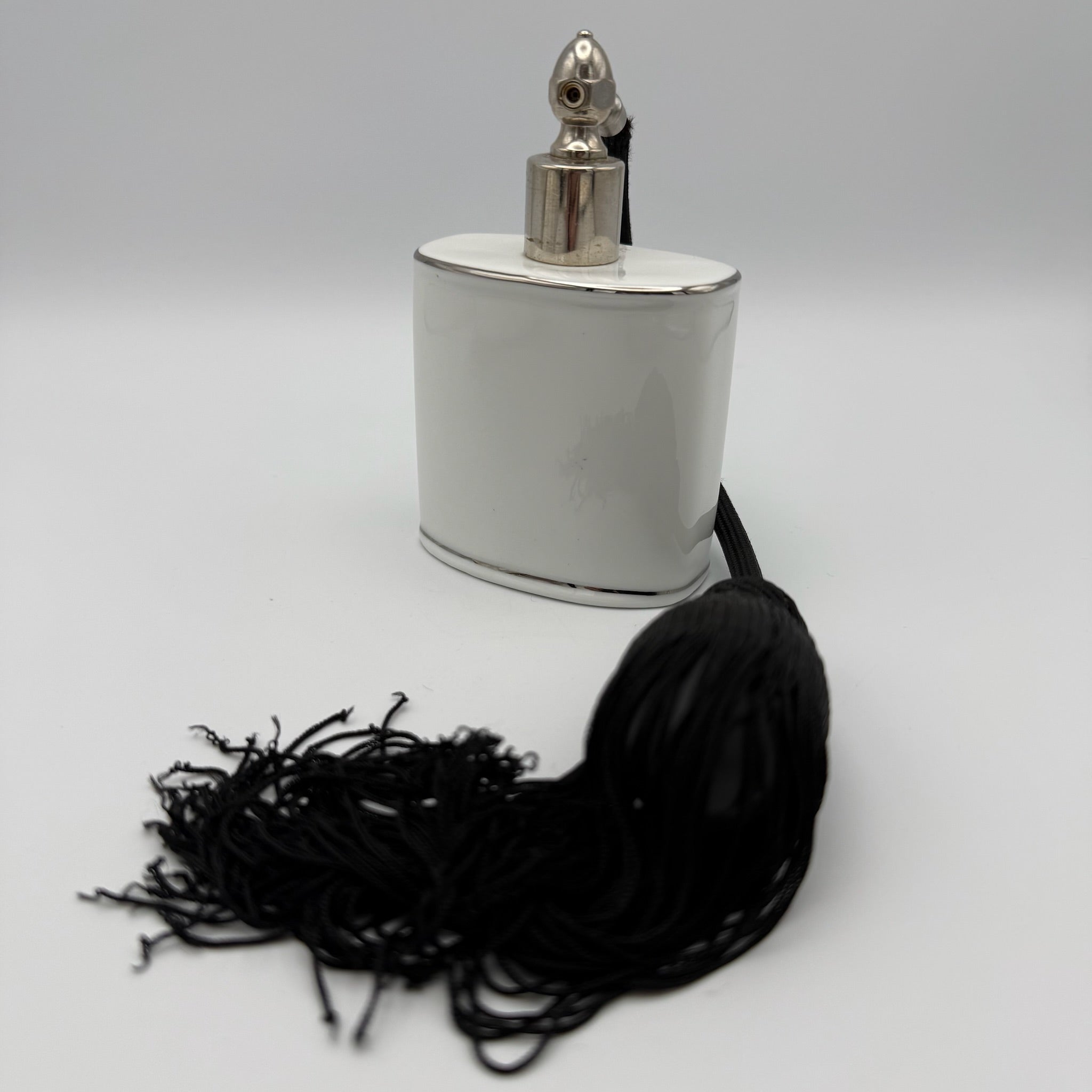 Edles Porzellan Set Inge Kuba decordesign Wiesau Platin 22k Parfümflakon & Tasche Inge Kuba