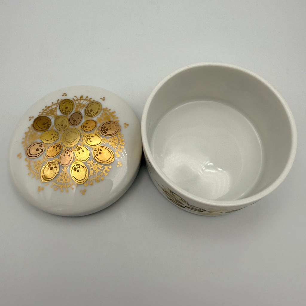 Rosenthal studio-line Bjørn Wiinblad Quatre Couleurs Deckeldose Porzellan 6 cm Showroom Ansbach