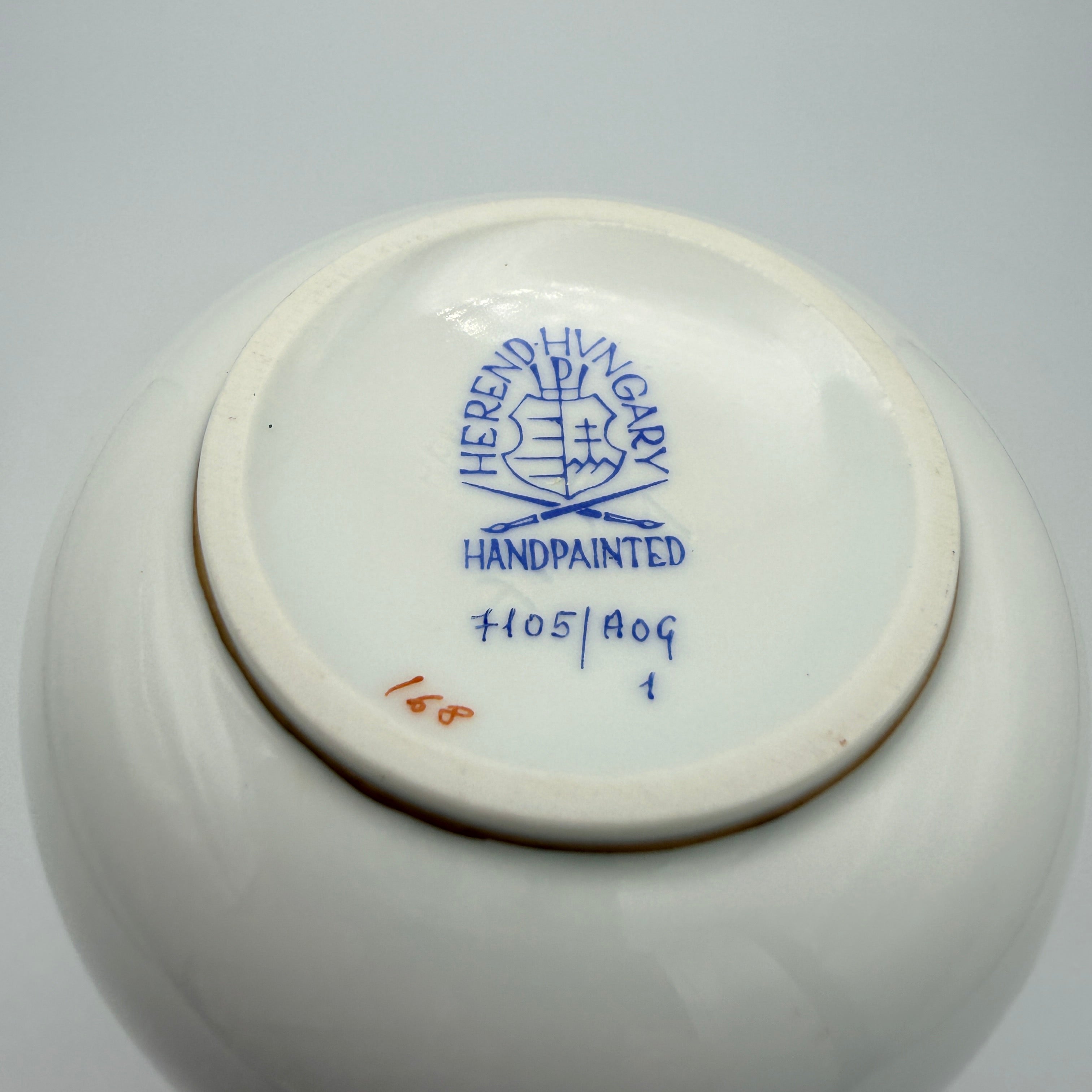 Herend Hungary Apponyi Orange AOG Miniaturvase 7105 handbemalt Porzellan 12,6 cm Showroom Ansbach