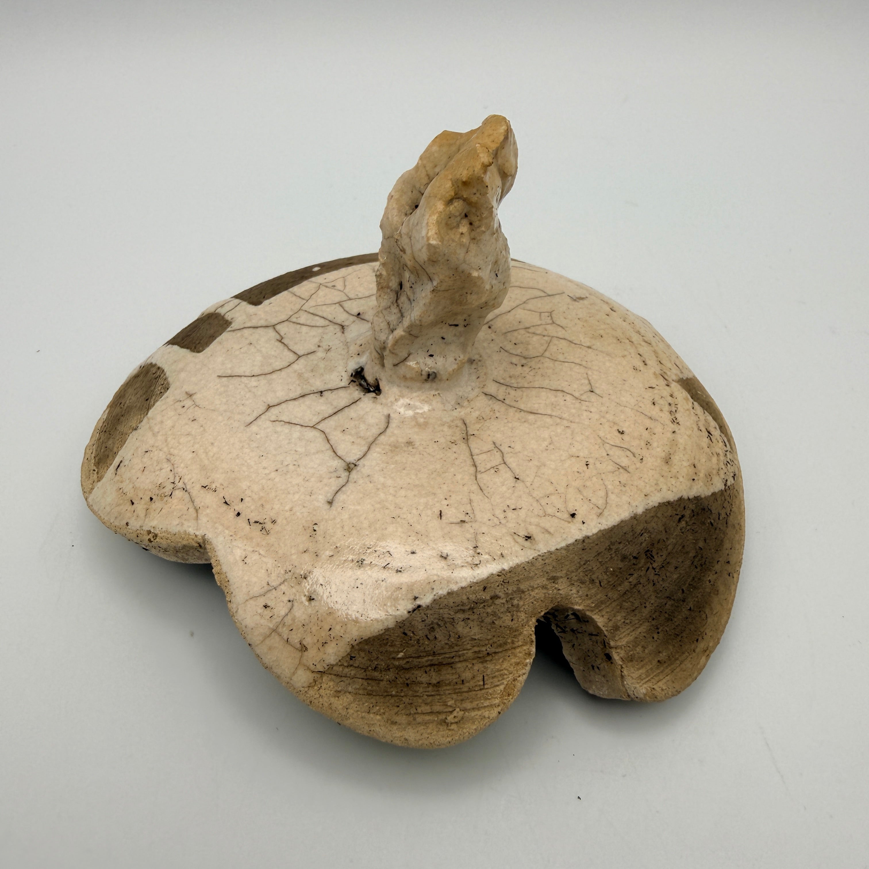 Studiokeramik Schale mit Deckel Ursula Fattorini-Daglio Thun I Raku Keramik Ursula Frattorini-Daglio