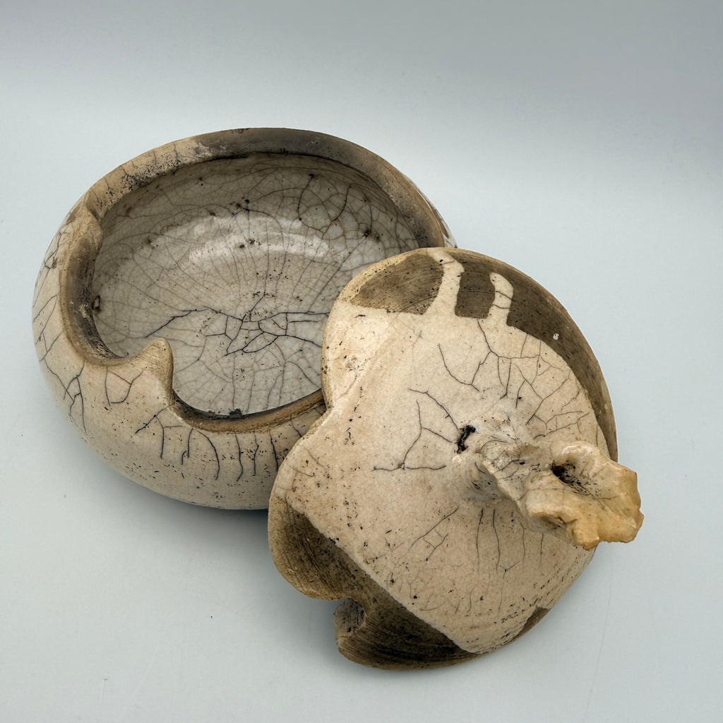 Studiokeramik Schale mit Deckel Ursula Fattorini-Daglio Thun I Raku Keramik Ursula Frattorini-Daglio