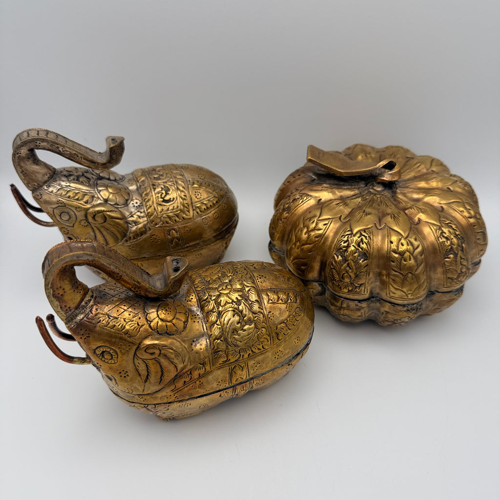 3 indische Messingdosen Elefant Kürbis handgraviert Vintage Showroom Ansbach