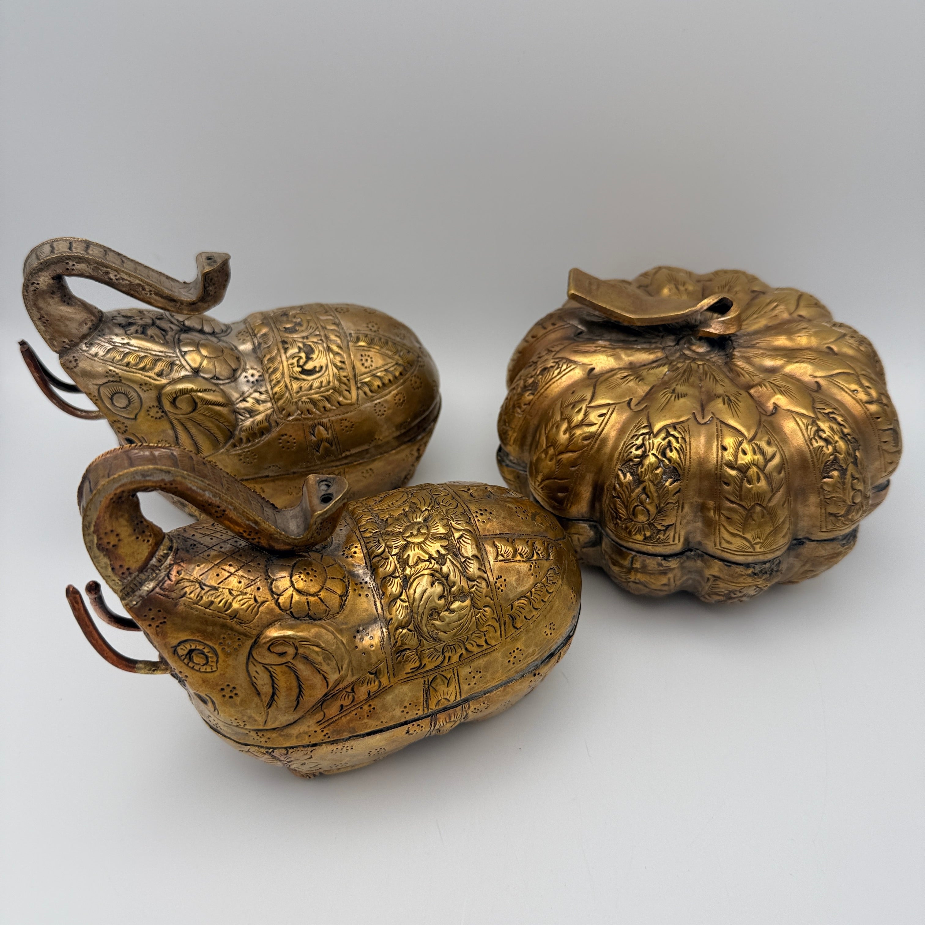 3 indische Messingdosen Elefant Kürbis handgraviert Vintage Showroom Ansbach