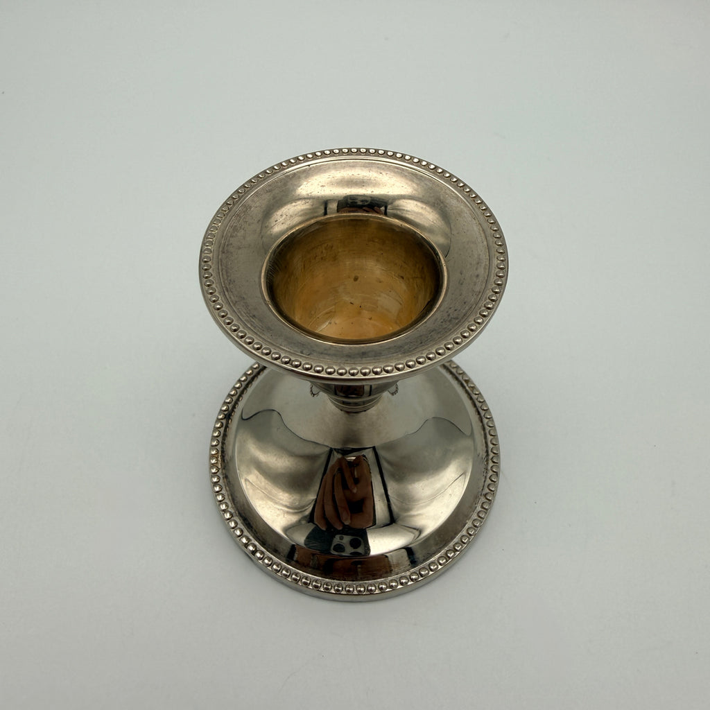 Kleiner Kerzenständer versilbert Perlrand 6,4 cm Showroom Ansbach