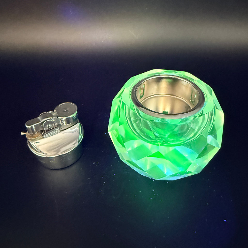 Vintage Uranglas Tischfeuerzeug Japan facettiert UV Glas 458g 70er Showroom Ansbach