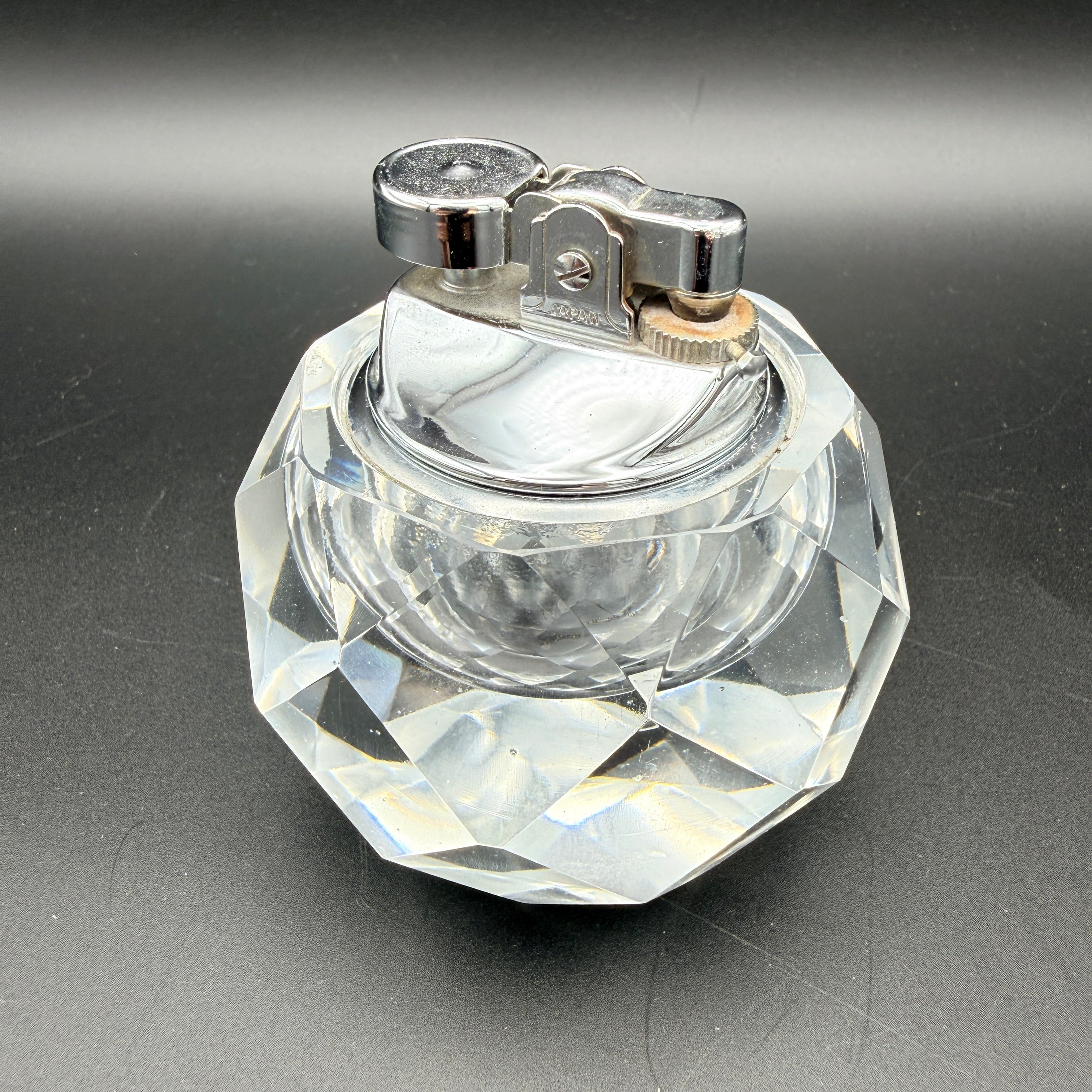 Vintage Uranglas Tischfeuerzeug Japan facettiert UV Glas 458g 70er Showroom Ansbach