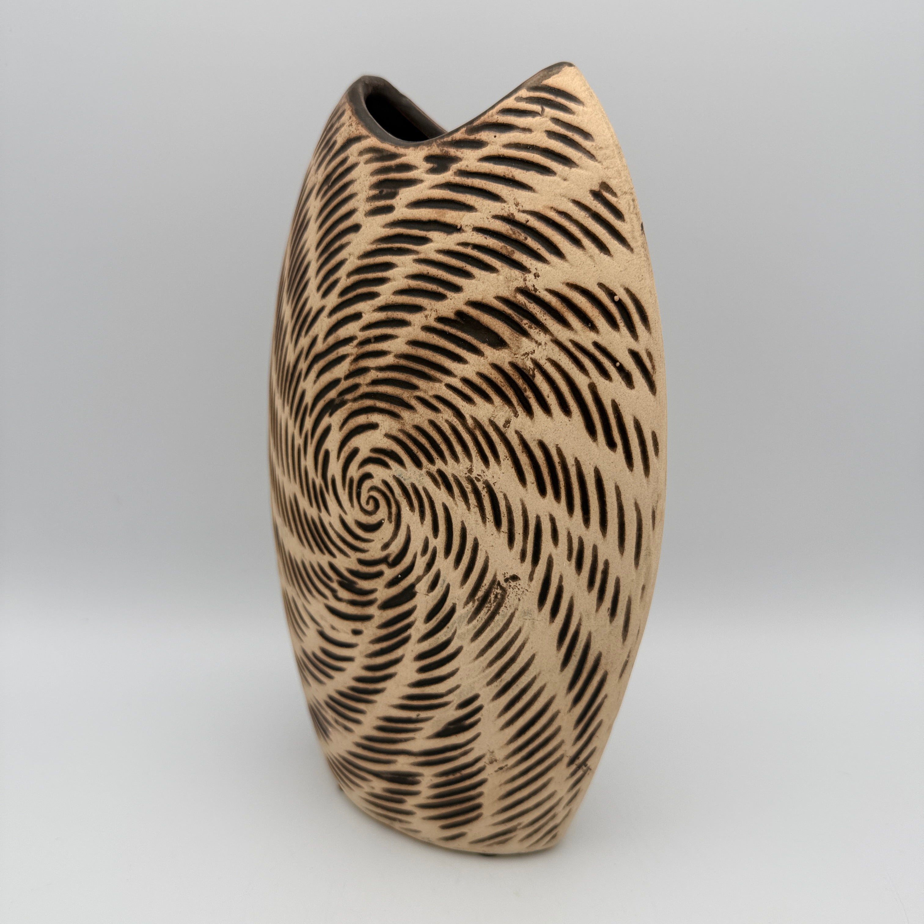 Moderne Kunstkeramik Vase Beige Braun I Spiraldekor Organisch Vintage 1980 Showroom Ansbach